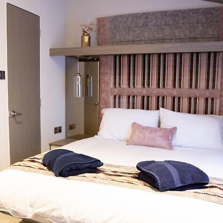 Atlas Ovation Lodge Auchterarder Dış mekan fotoğraf