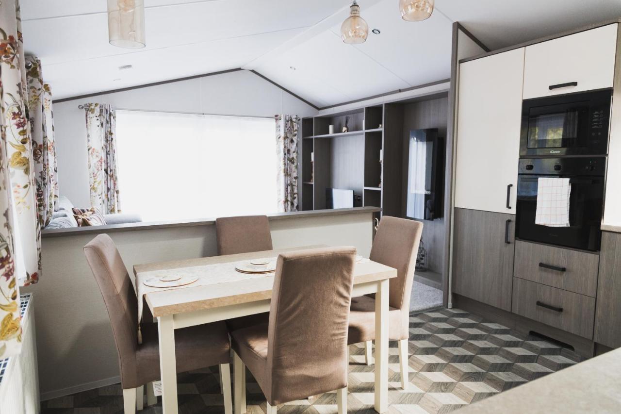 Atlas Ovation Lodge Auchterarder Dış mekan fotoğraf